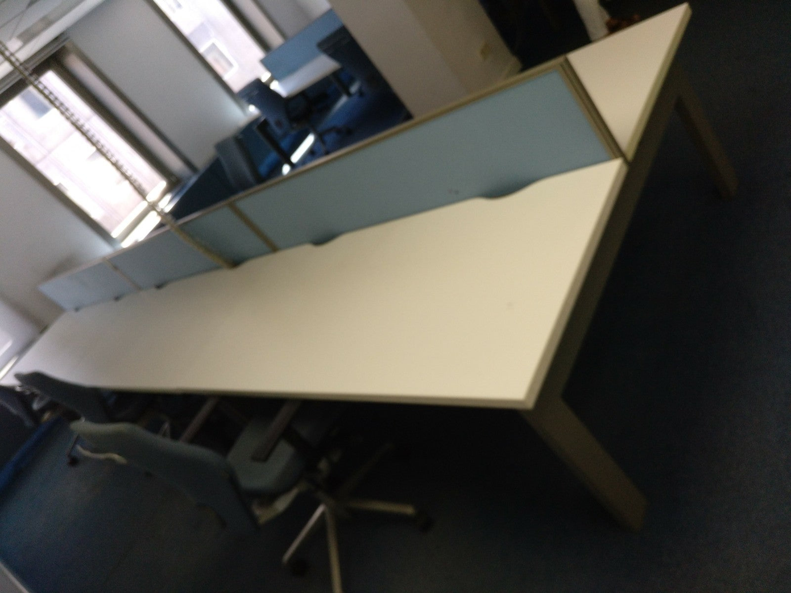 Compacto 6 puestos con separador.