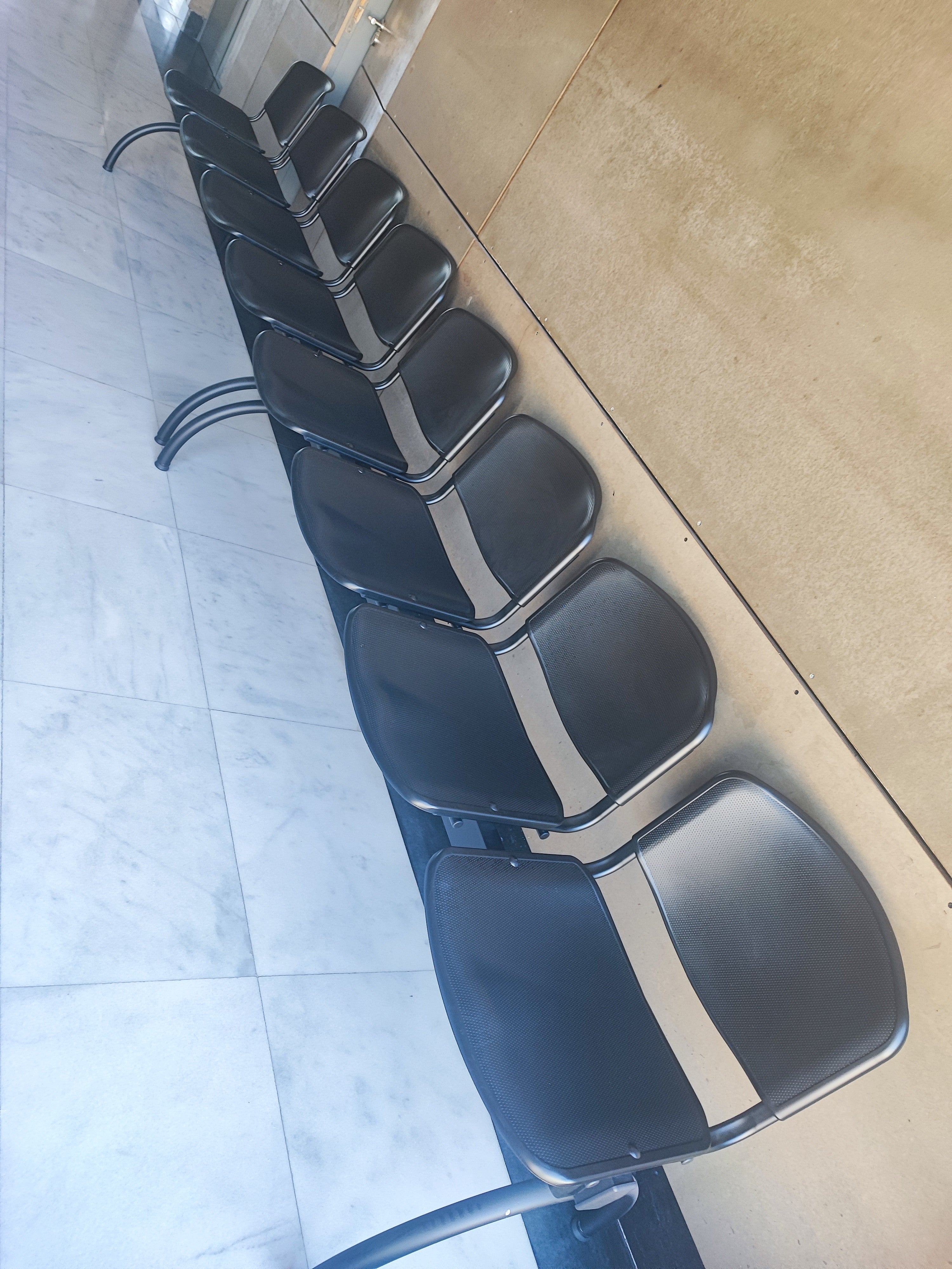 Bancada de 4 plazas.