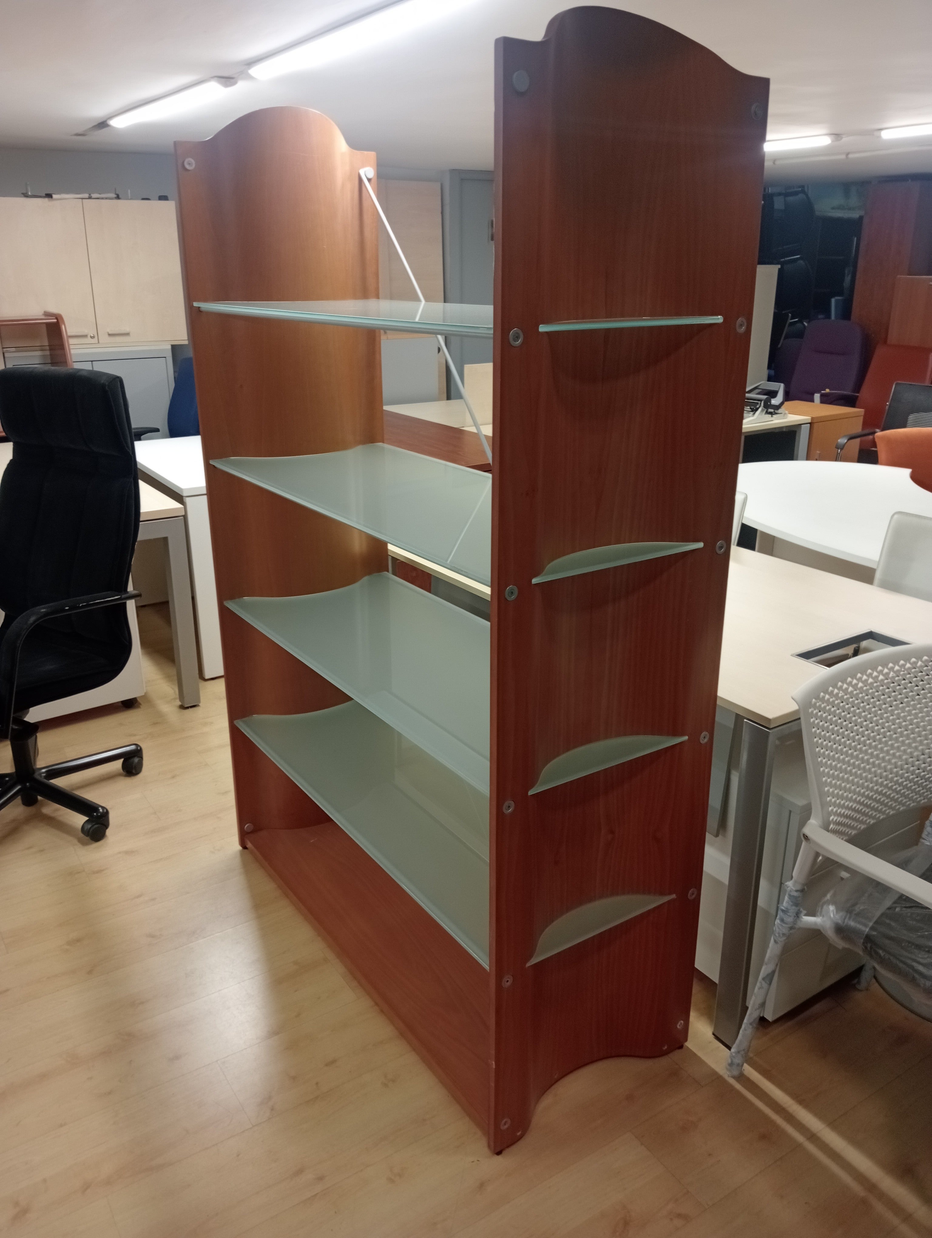 Despacho mesa de cristal