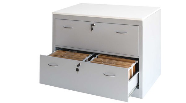 Armario bajo archivador metálico.