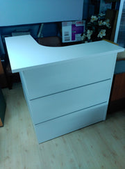 Mostrador esquinero.