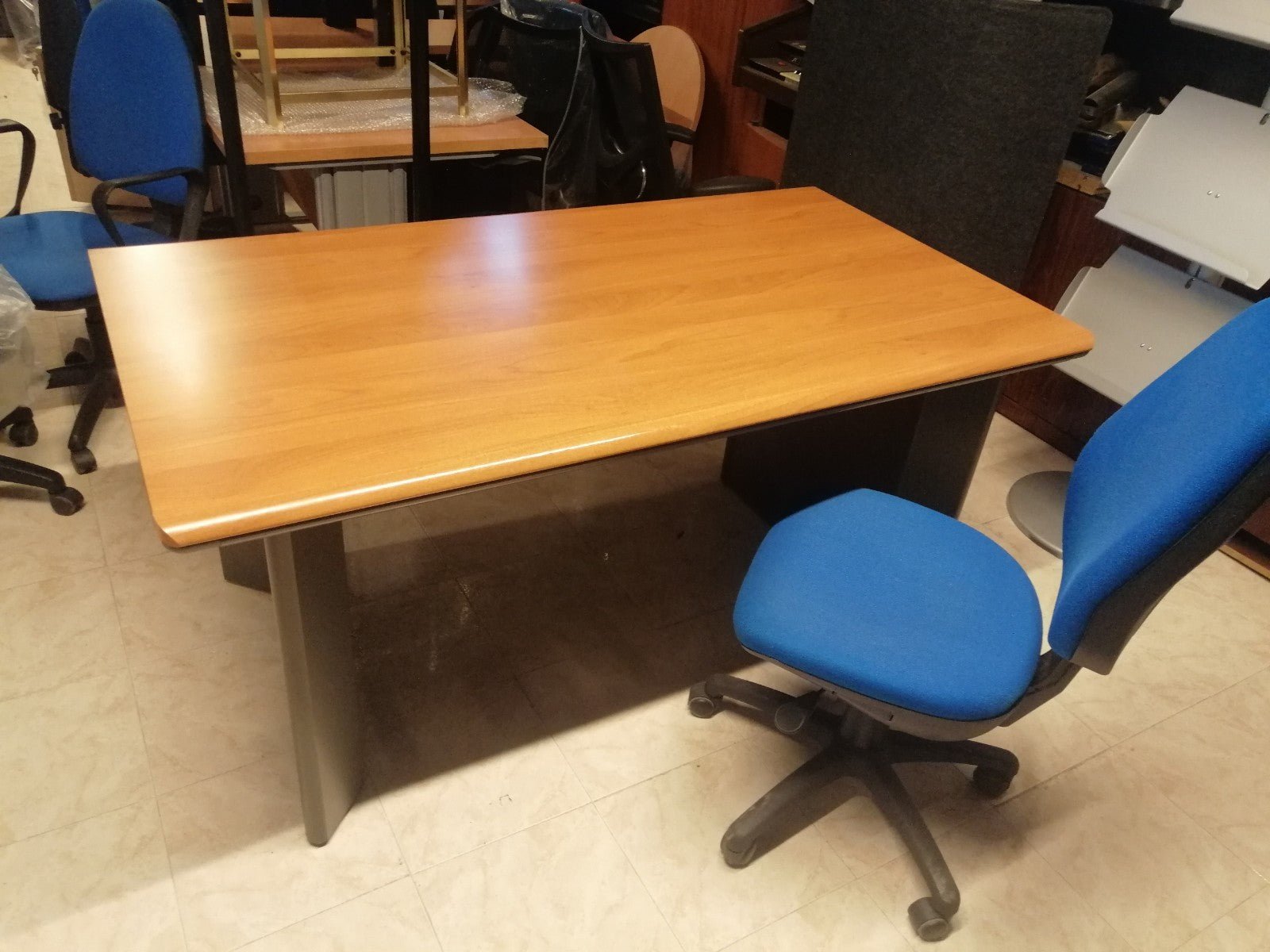 Mesa de dirección. - Madrid