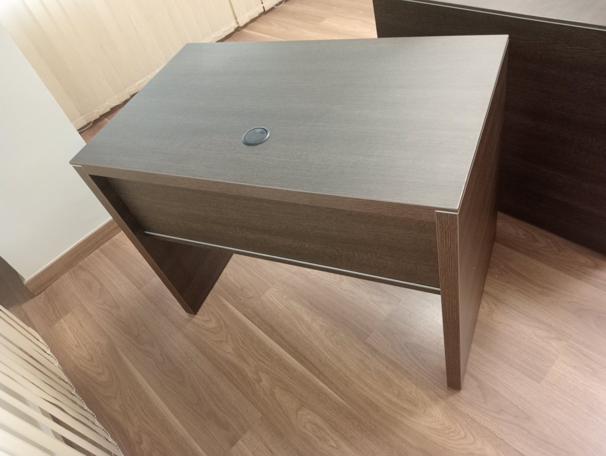 Mesa de dirección Wengue. - Madrid