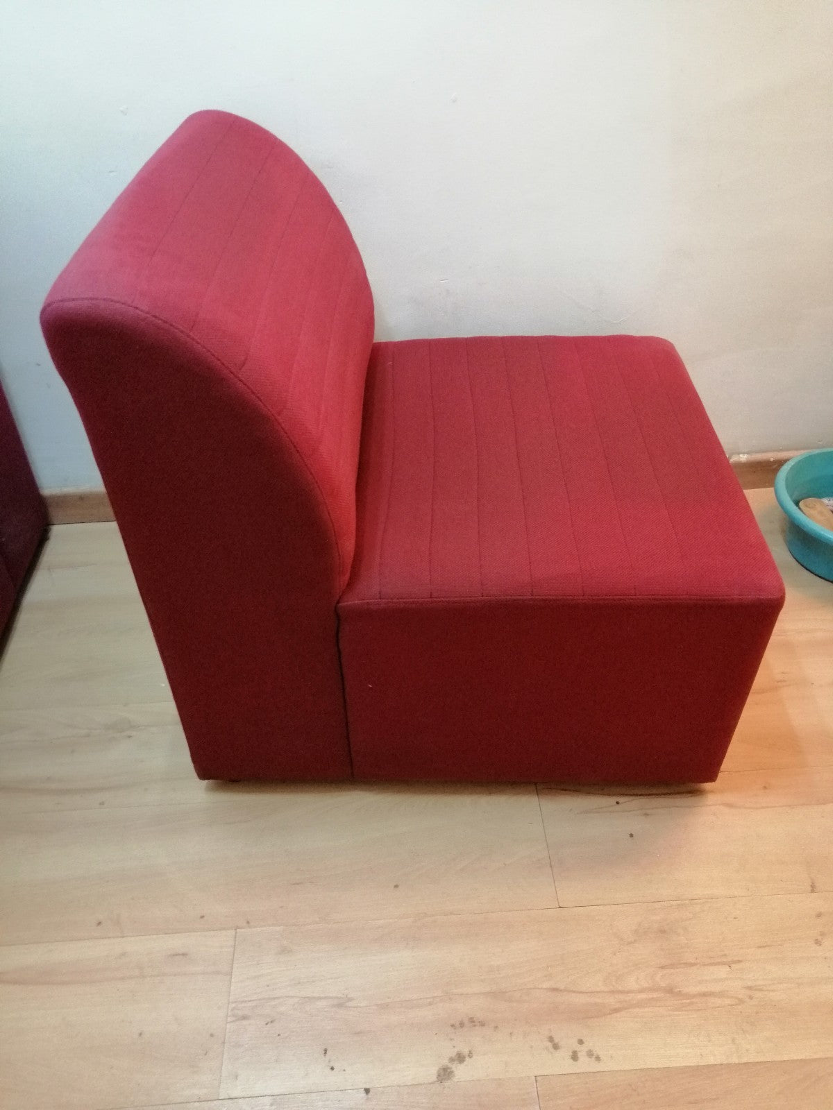 Sillón sala de espera. - Madrid